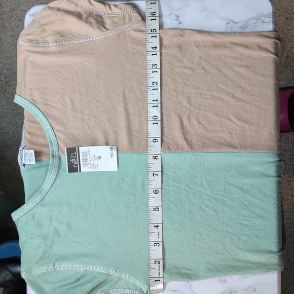 Rue21 Bodysuit Medium NWT - Picture 6 of 8